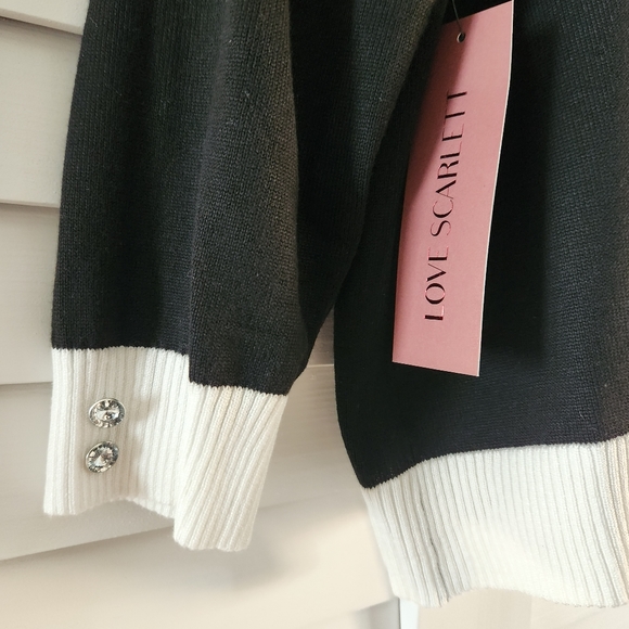 Cute black sweater - Picture 3 of 3